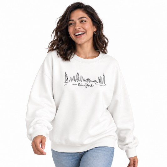 New York Skyline Minimalist Line Art Vintage Sweatshirt - White (Female Model)